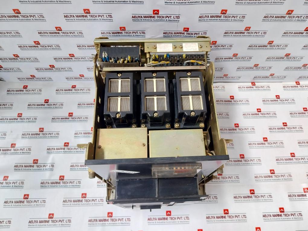 Terasaki Electric At12 Air Circuit Breaker Tempower 3 Pole 50/60Hz 690Vac