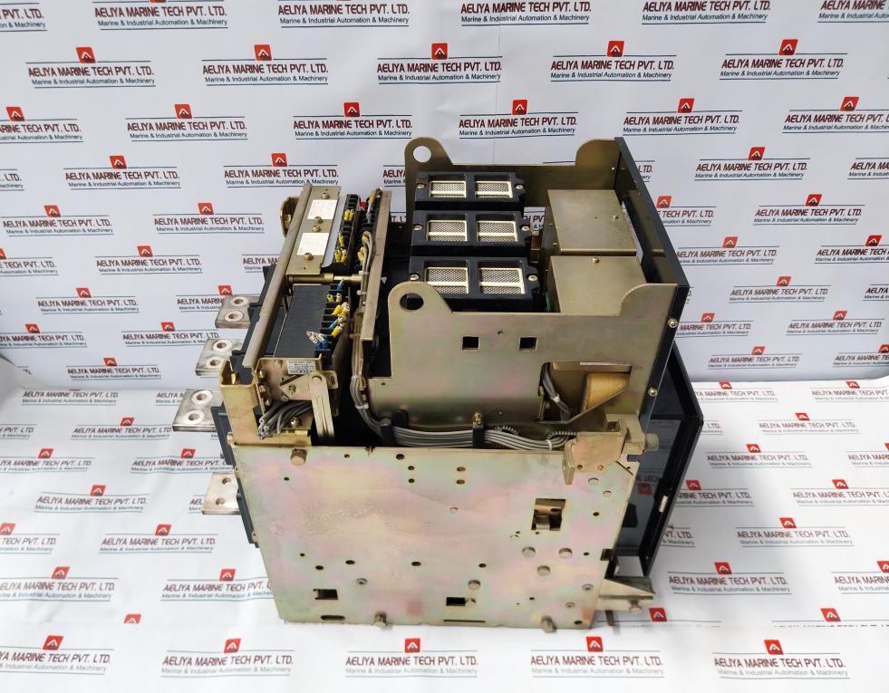 Terasaki Electric At12 Air Circuit Breaker Tempower 3 Pole 50/60Hz 690Vac