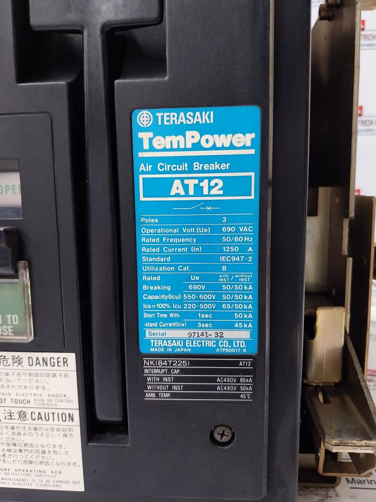 Terasaki Electric At12 Air Circuit Breaker Tempower 3 Pole 50/60Hz 690Vac