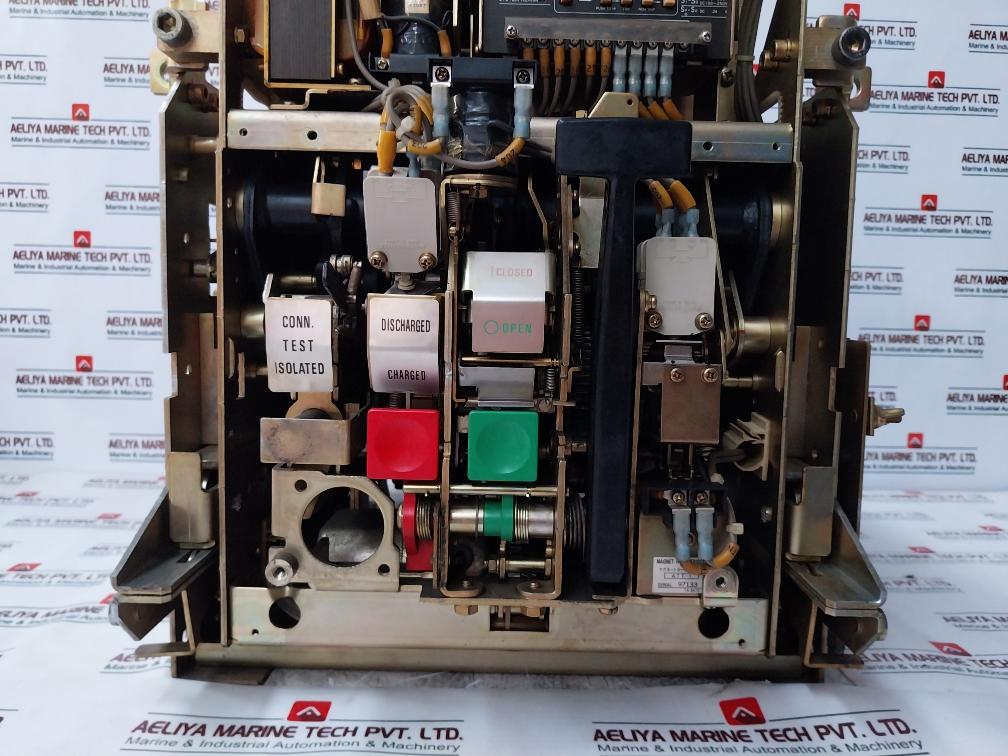 Terasaki Electric AT12 Air Circuit Breaker 1250A, 3 Poles, 690VAC