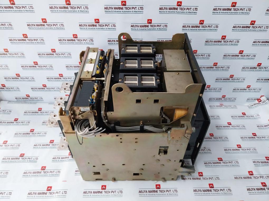 Terasaki Electric At12 Tempower Air Circuit Breaker 1250A 3 Pole 690Vac 50/60Hz