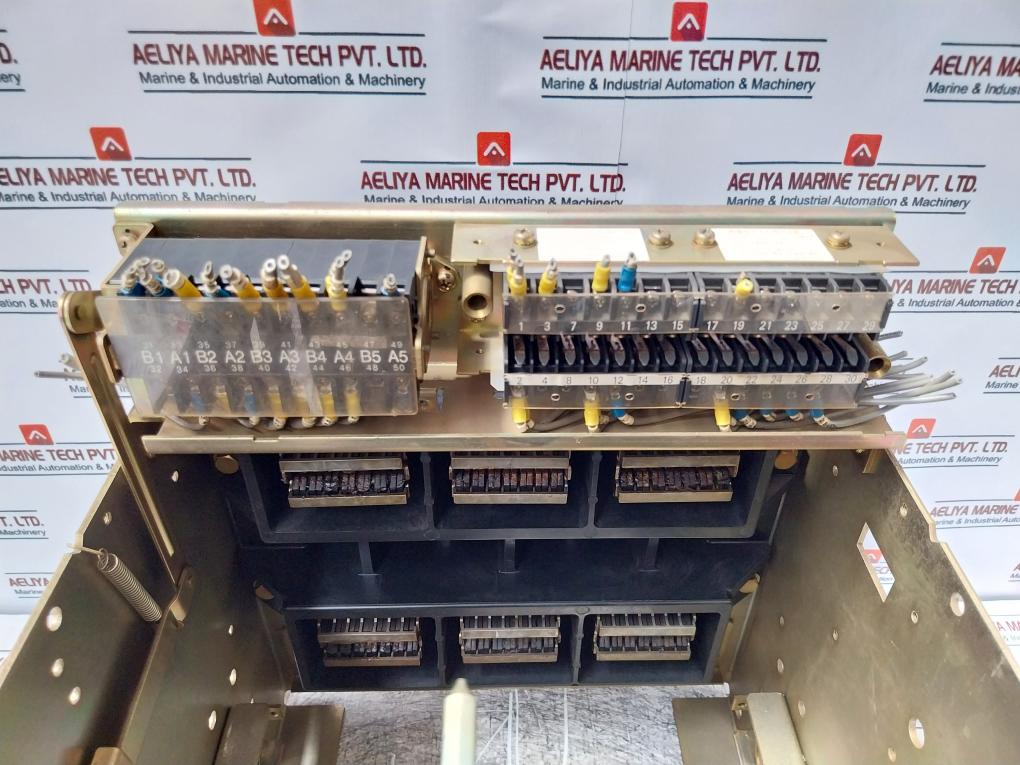 Terasaki Electric At12 Tempower Air Circuit Breaker 1250A 690Vac 50/60Hz 3 Pole