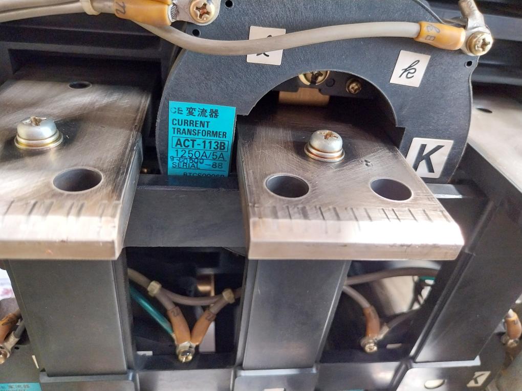 Terasaki Electric At12 Tempower Air Circuit Breaker 1250A 690Vac 50/60Hz 3 Pole