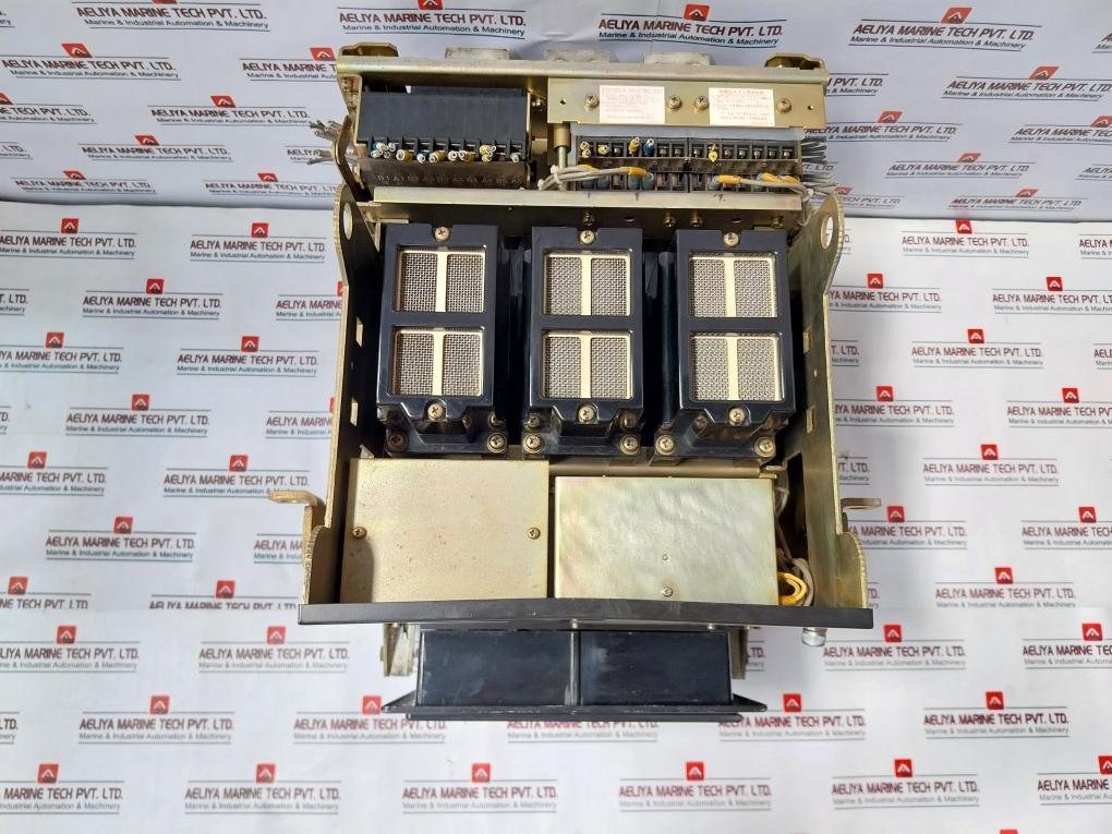 Terasaki Electric At12 Tempower Air Circuit Breaker 1250A 690Vac 50/60Hz 3 Pole
