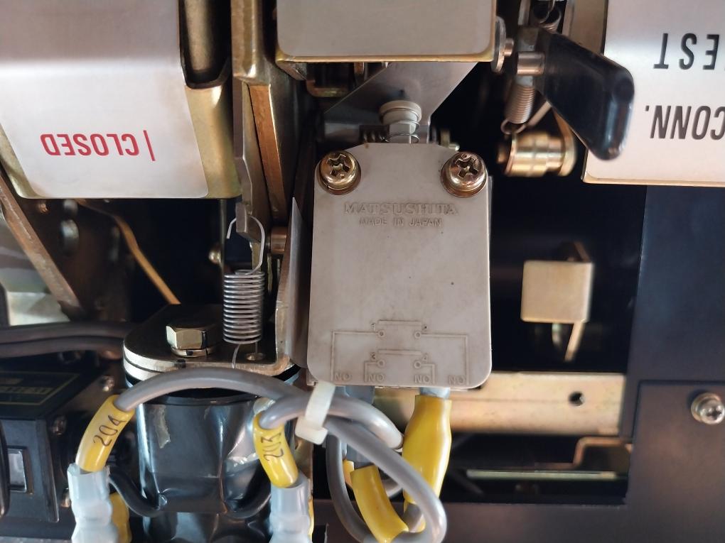 Terasaki Electric At25 Air Circuit Breaker 550-600V 50/50Ka Atps0023-b