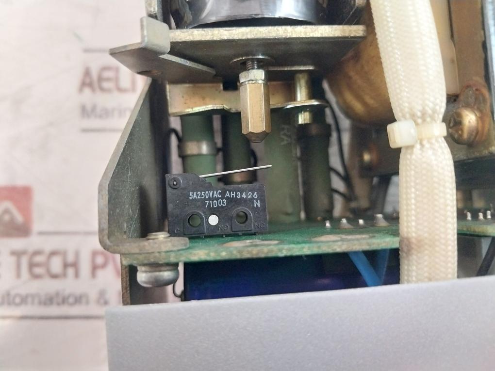 Terasaki Electric Aut-1Bd Undervoltage Trip Device 200-240 Ac