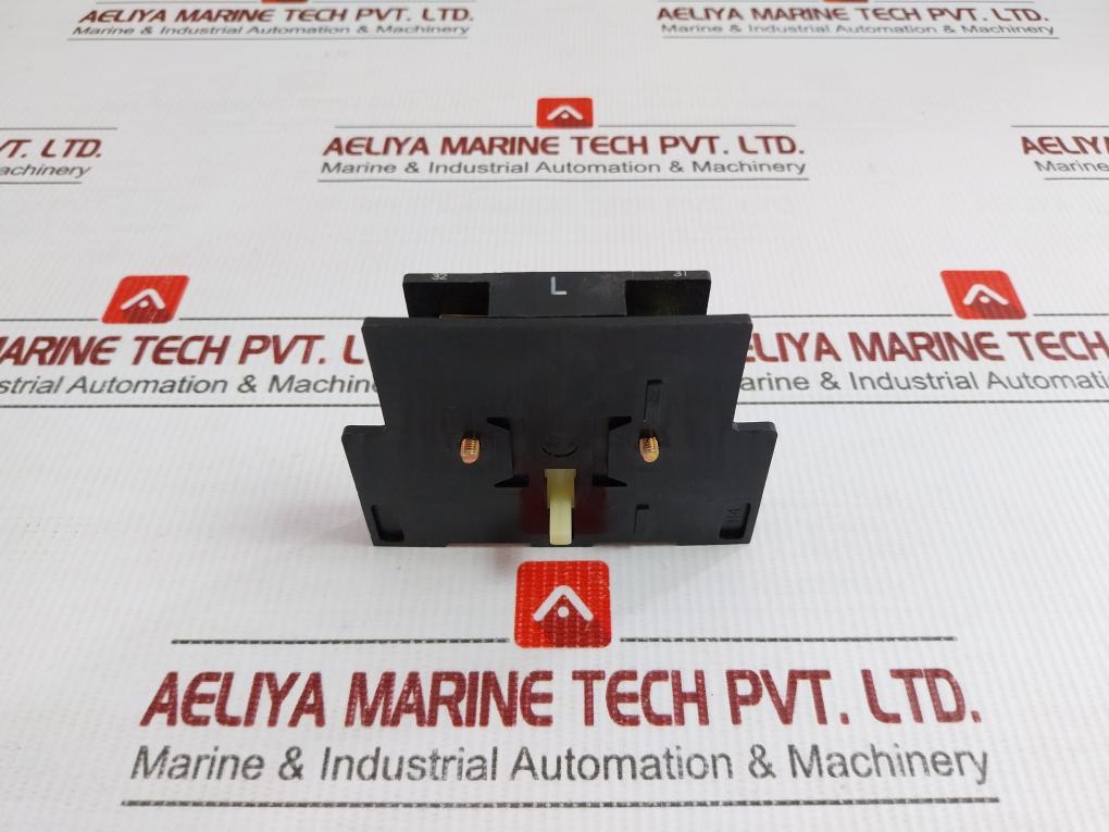 Terasaki Electric P13202 650 Auxiliary Contact Block F0563137 (4)