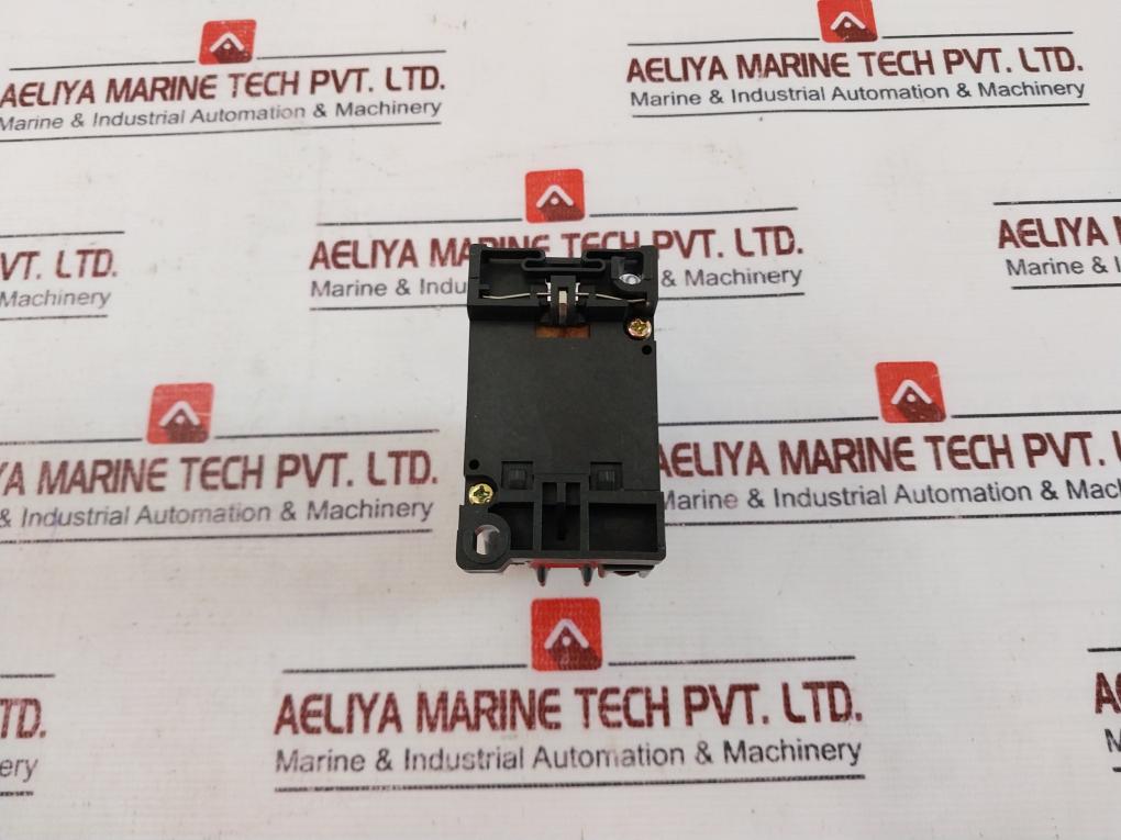 Terasaki Electric Src50-2U/X (4A2B) Auxiliary Relay 380-400/400-440V