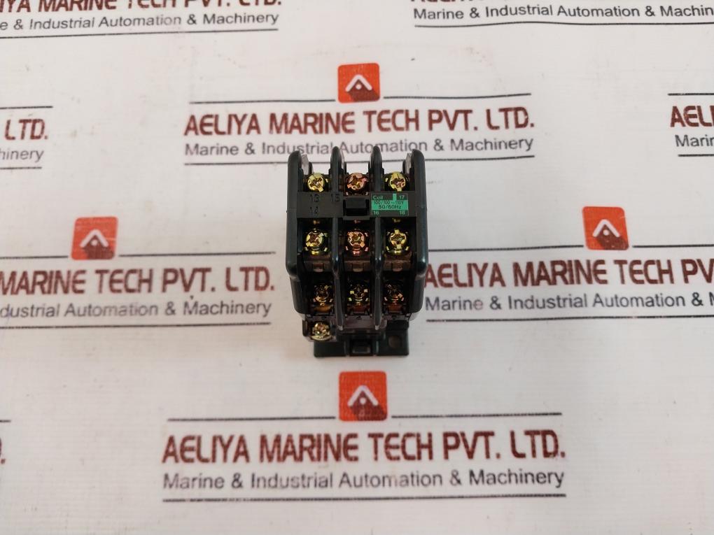 Terasaki Electric Src50-2U/X (6A) Auxiliary Relay 100V 50Hz 100-110V 60Hz