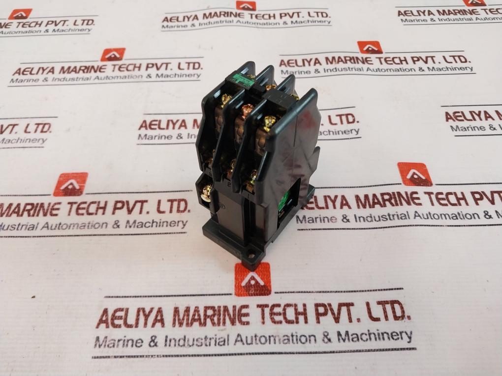 Terasaki Electric Src50-2U/X (6A) Auxiliary Relay 100V 50Hz 100-110V 60Hz