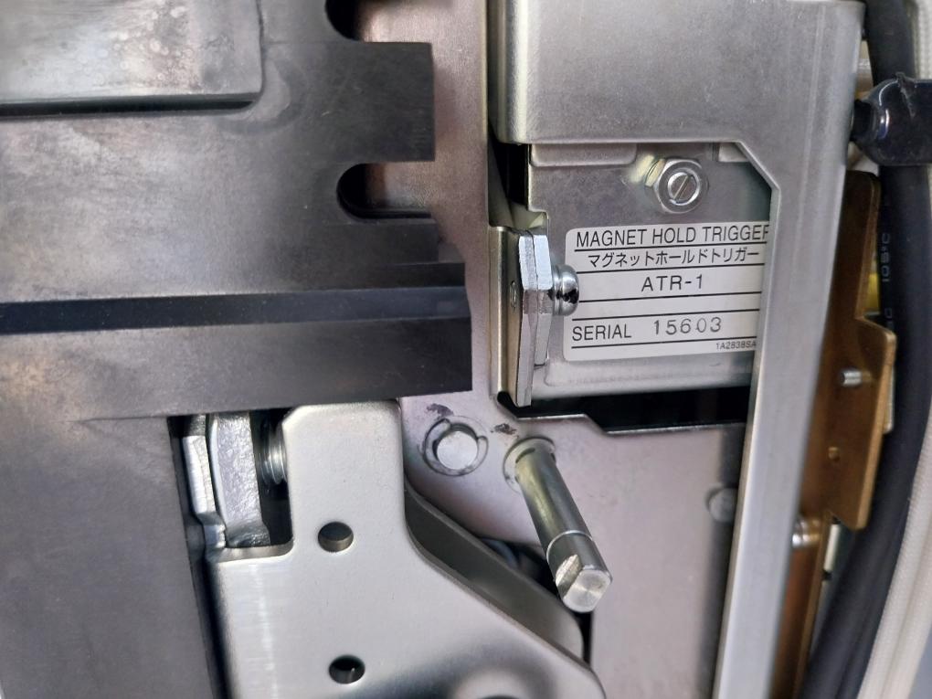 Terasaki Electric Tempower 2 Ar216H-r Air Circuit Breaker 1600A 3 Pole 50/60Hz