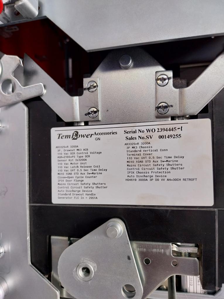 Terasaki Electric Tempower2 Ar332S-r Air Circuit Breaker 1000V 3200Amp 3 Pole