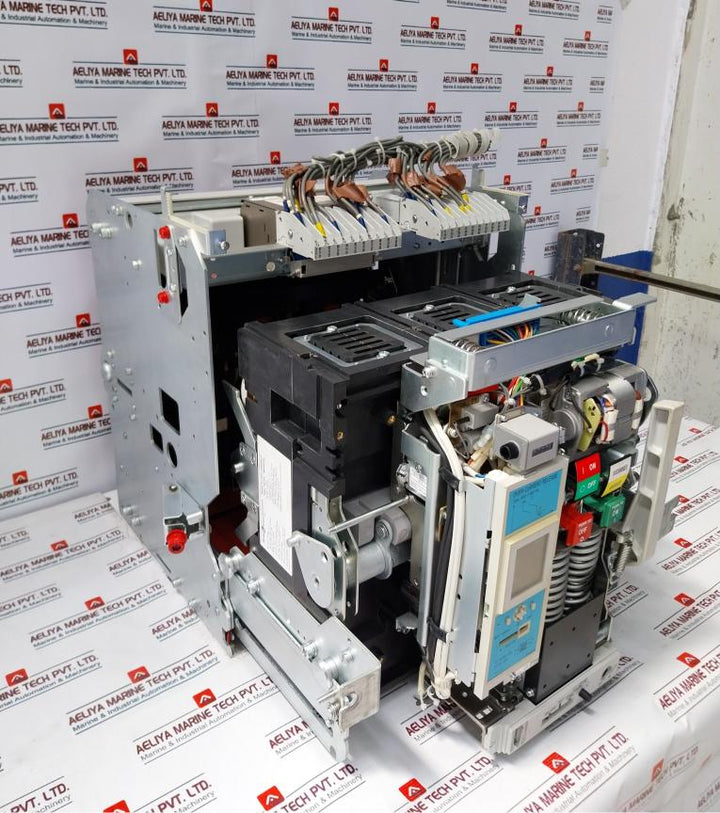 Terasaki Electric Tempower2 Ar332S-r Air Circuit Breaker 1000V 3200Amp 3 Pole