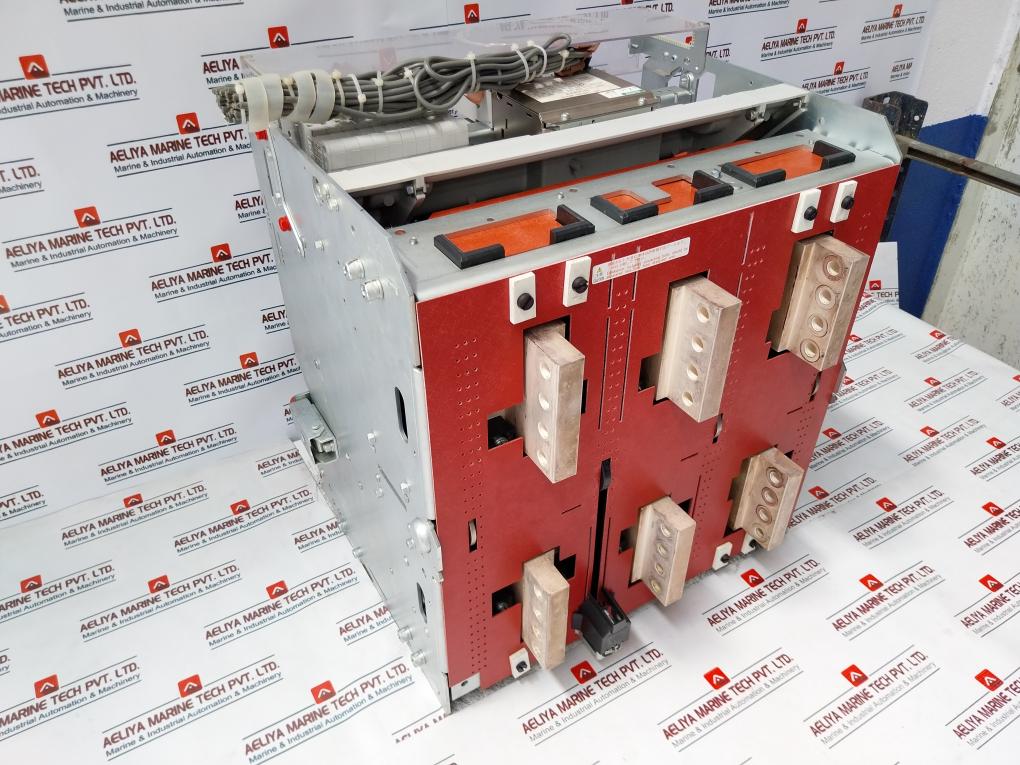 Terasaki Electric Tempower2 Ar332S-r Air Circuit Breaker 1000V 3200Amp 3 Pole