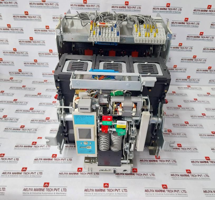 Terasaki Electric Tempower 2 Ar332S-r Air Circuit Breaker 3200A 50/60 Hz 3 Pole