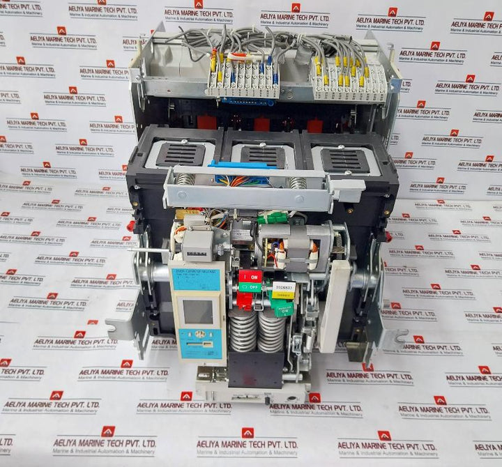 Terasaki Electric Tempower 2 Ar332S-r Air Circuit Breaker 3200A 50/60 Hz 3 Pole