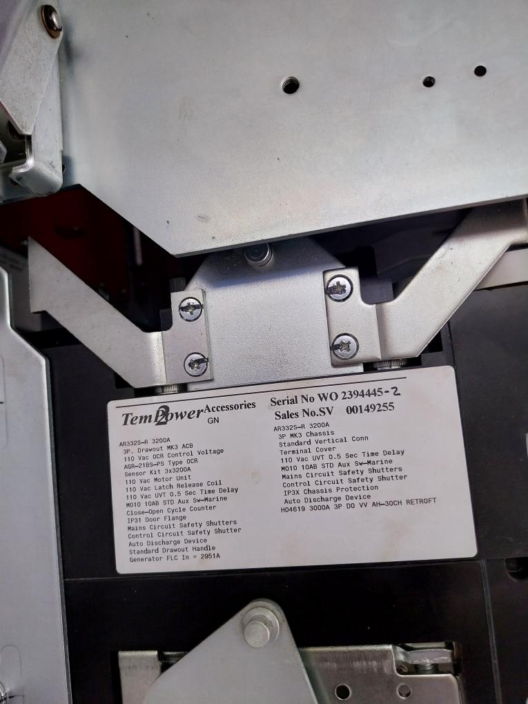 Terasaki Electric Tempower 2 Ar332S-r Air Circuit Breaker 3200A 50/60 Hz 3 Pole