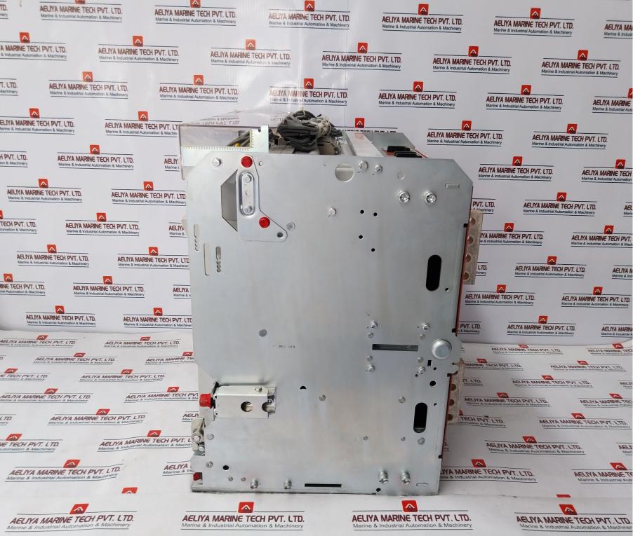 Terasaki Electric Tempower 2 Ar332S-r Air Circuit Breaker 3200A 50/60 Hz 3 Pole