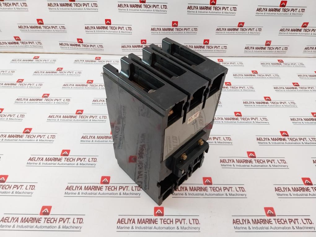 Terasaki Electric Tl-225F Circuit Breaker Ac690V 50-60Hz 200A