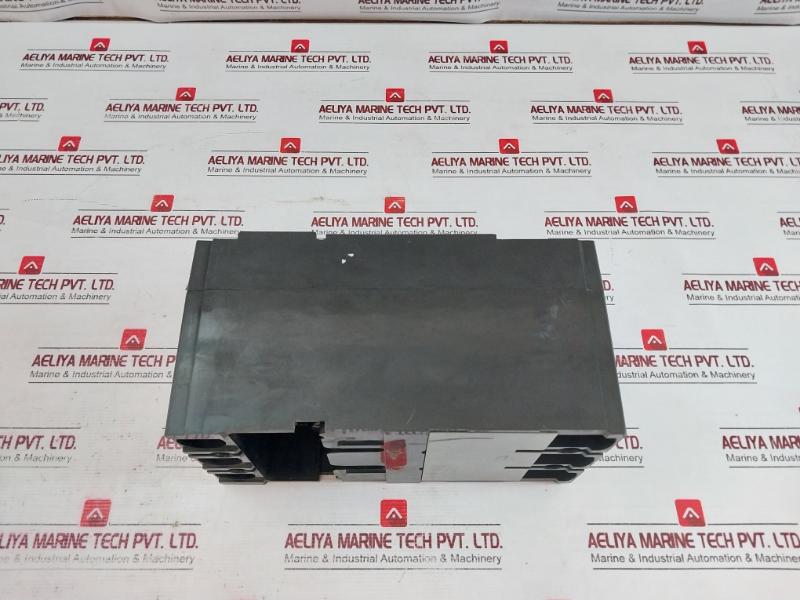 Terasaki Electric TL-225F TemBreak 3 Pole Circuit Breaker 150A AC690V