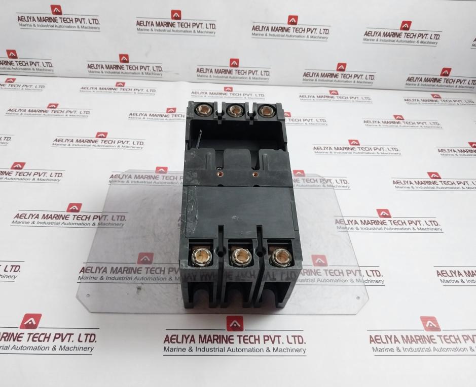 Terasaki Electric Tl-225F Tembreak Circuit Breaker 3 Pole Ac690V 50-60Hz 175A