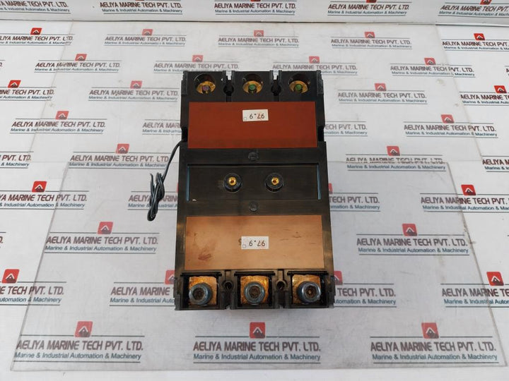 Terasaki Electric Tl-400E Current Limiting Circuit Breaker 300A 3 Pole