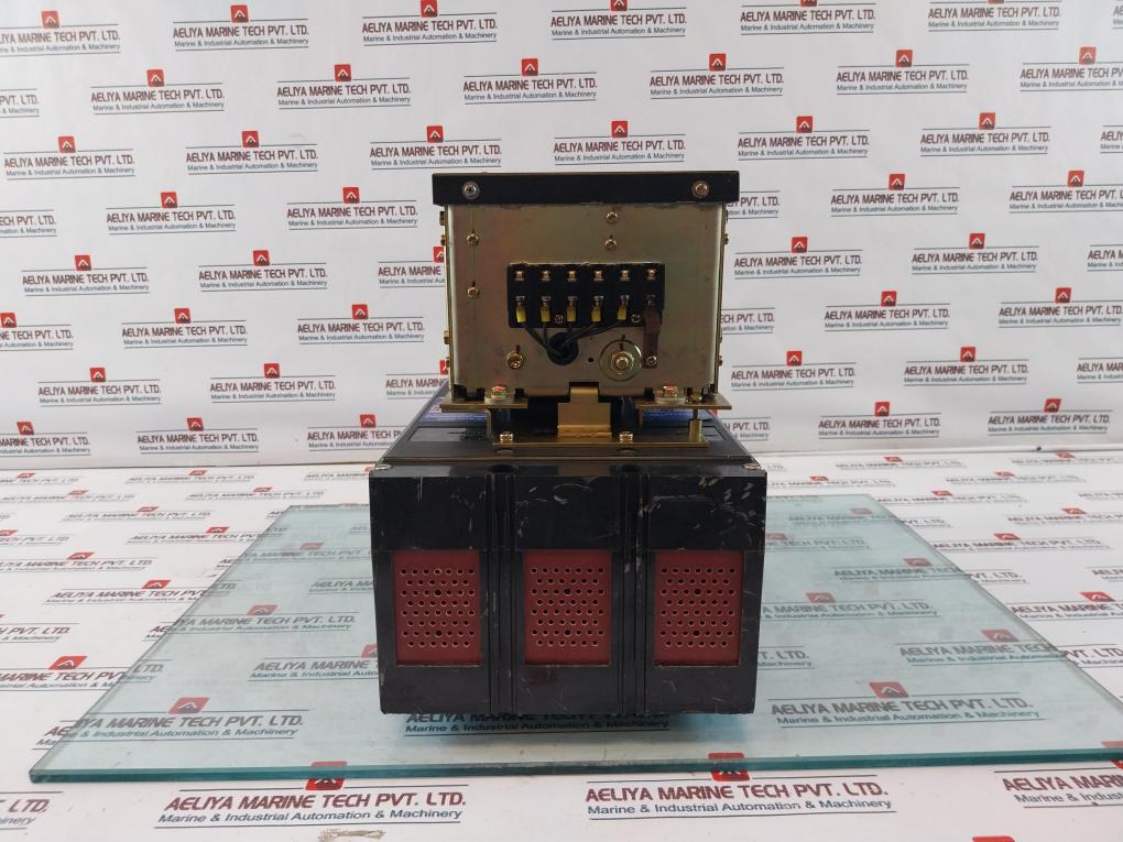 Terasaki Electric Tl-600F 3 Pole Circuit Breaker With Tmc9B Motor Operator 500A