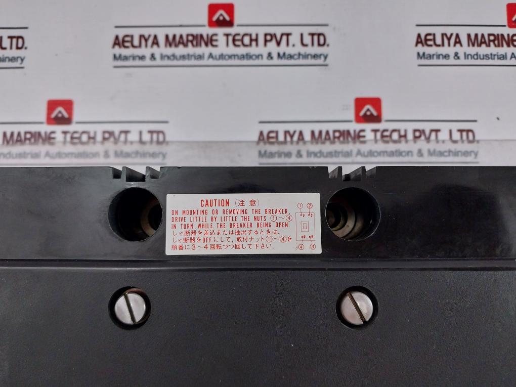Terasaki Electric Tembreak Tl-800F Circuit Breaker Ac690V 60Hz 700A 3 Pole
