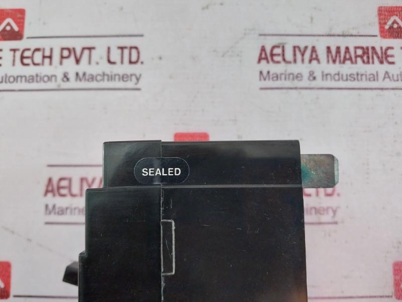 Terasaki Electric Xe100Ns 3 Pole Circuit Breaker Ac660V 60A 2H0535Sja/K 25Ka