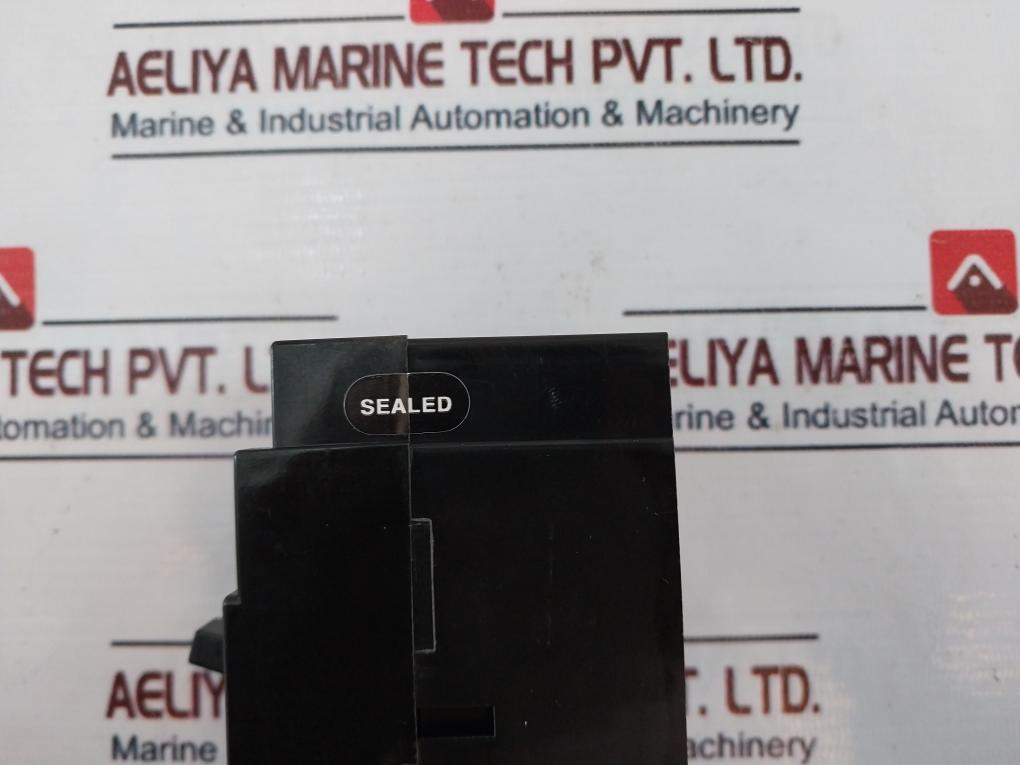 Terasaki Electric Xe50Ns Tembreak Circuit Breaker 50~60Hz 15A