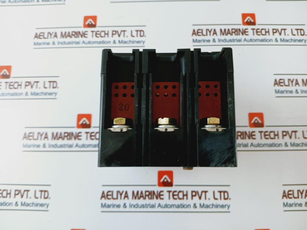 Terasaki Electric XH100NS 20A Circuit Breaker AC690V 50~60Hz