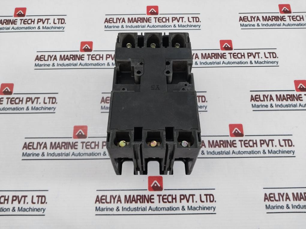 Terasaki Electric XH100NS 3 Pole 30A Circuit Breaker AC690V 50~60Hz