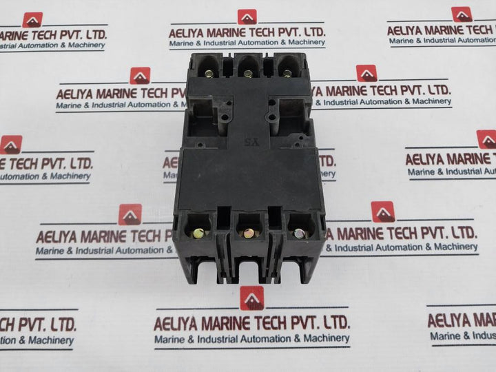 Terasaki Electric XH100NS 3 Pole 30A Circuit Breaker AC690V 50~60Hz