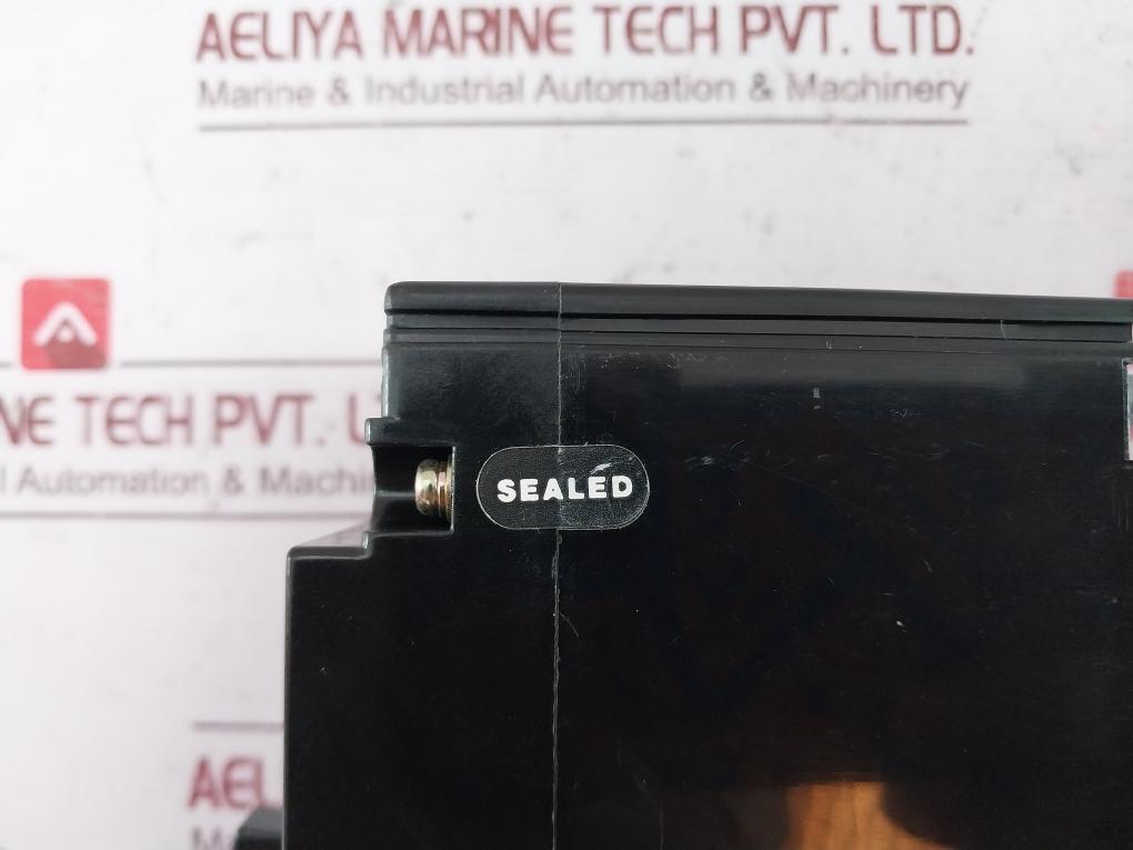 Terasaki Electric Xh100Ns Tembreak Circuit Breaker 50A 3 Pole 85Ka Ac690V 220V