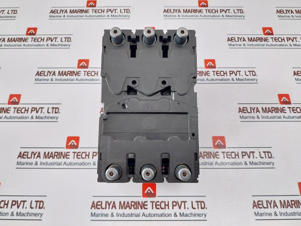 Terasaki Electric Xh225Ns Tembreak Circuit Breaker 225A 3 Pole Ac690V 50~60Hz