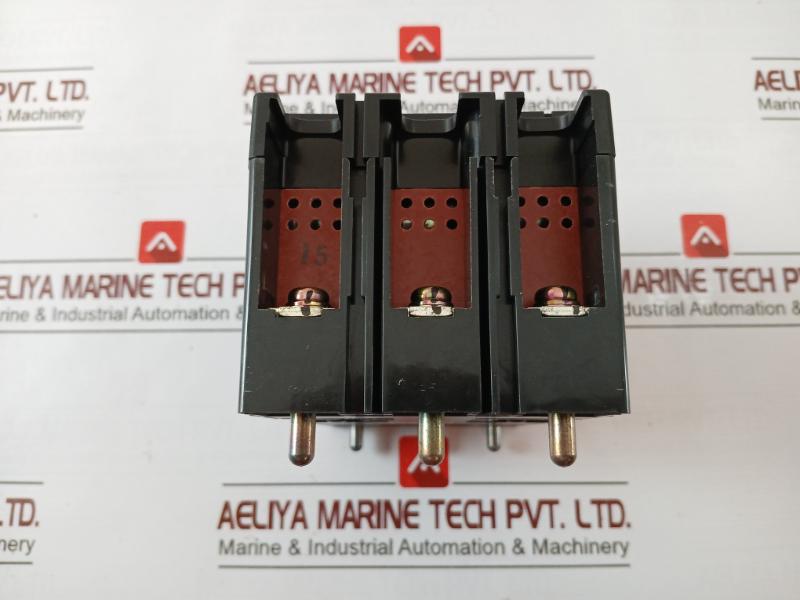 Terasaki Electric Xh50Ns Tembreak 3 Pole Circuit Breaker 15A Ac690V 50~60Hz