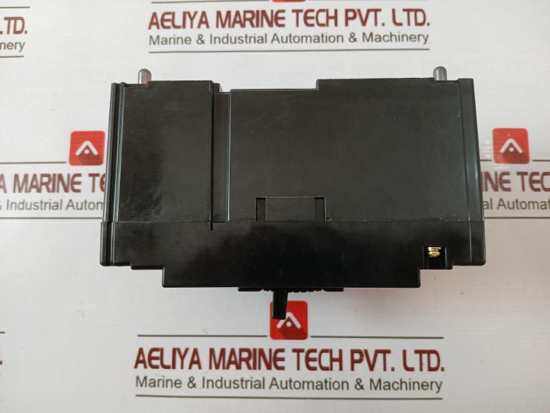 Terasaki Electric Xh50Ns Tembreak 3 Pole Circuit Breaker 15A Ac690V 50~60Hz