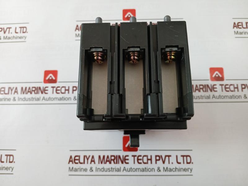 Terasaki Electric Xh50Ns Tembreak Circuit Breaker 3 Pole 20A Ac690V 50~60Hz