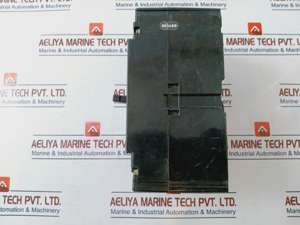 Terasaki Electric Xs225Ns Circuit Breaker 175A Ac690V 50-60Hz