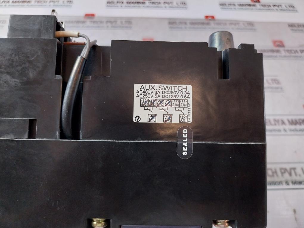 Terasaki Electric Xs400Cs Circuit Breaker 400A With Xcu1S Uvt Controller