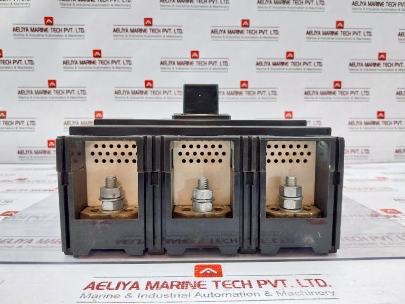 Terasaki Electric Xs600Ns Tembreak Circuit Breaker Ysas0202-b1 400A