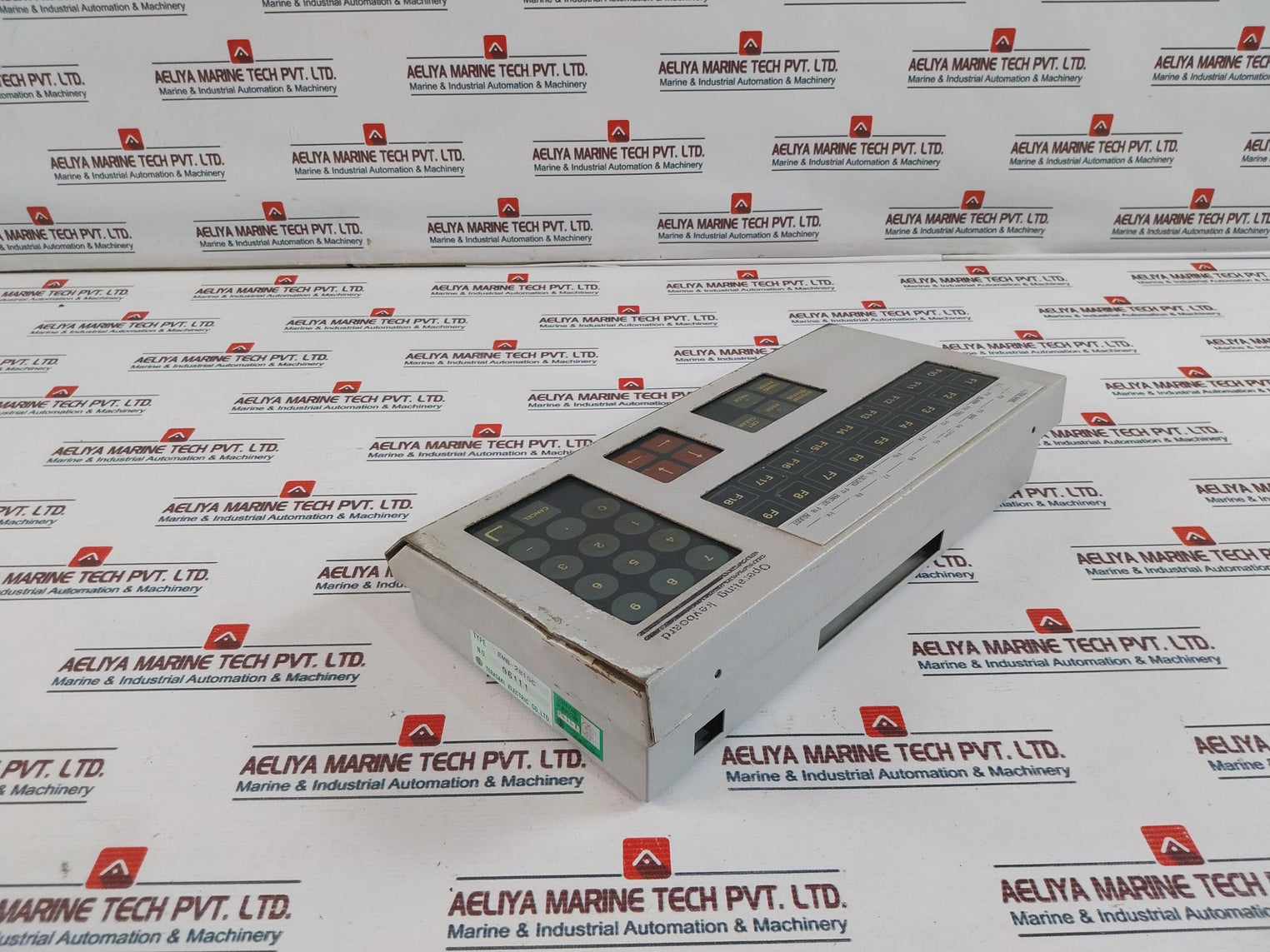 Terasaki Emb-2810C Operating Keyboard 96111