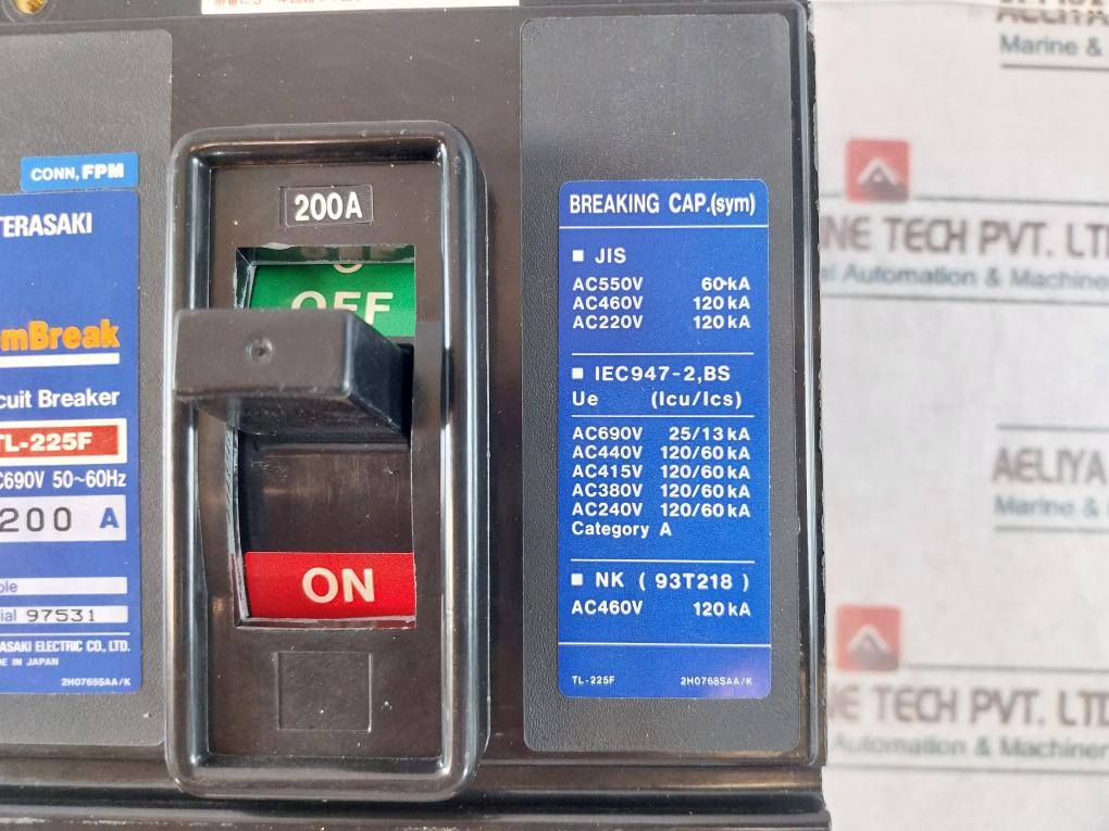 Terasaki Tembreak Tl-225F Current Limiting Circuit Breaker 200A Ac690V 50~60Hz