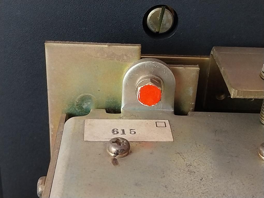 Terasaki Tembreak Tl-800F 3 Pole Circuit Breaker W/ Tmc9B Motor Operator 700A