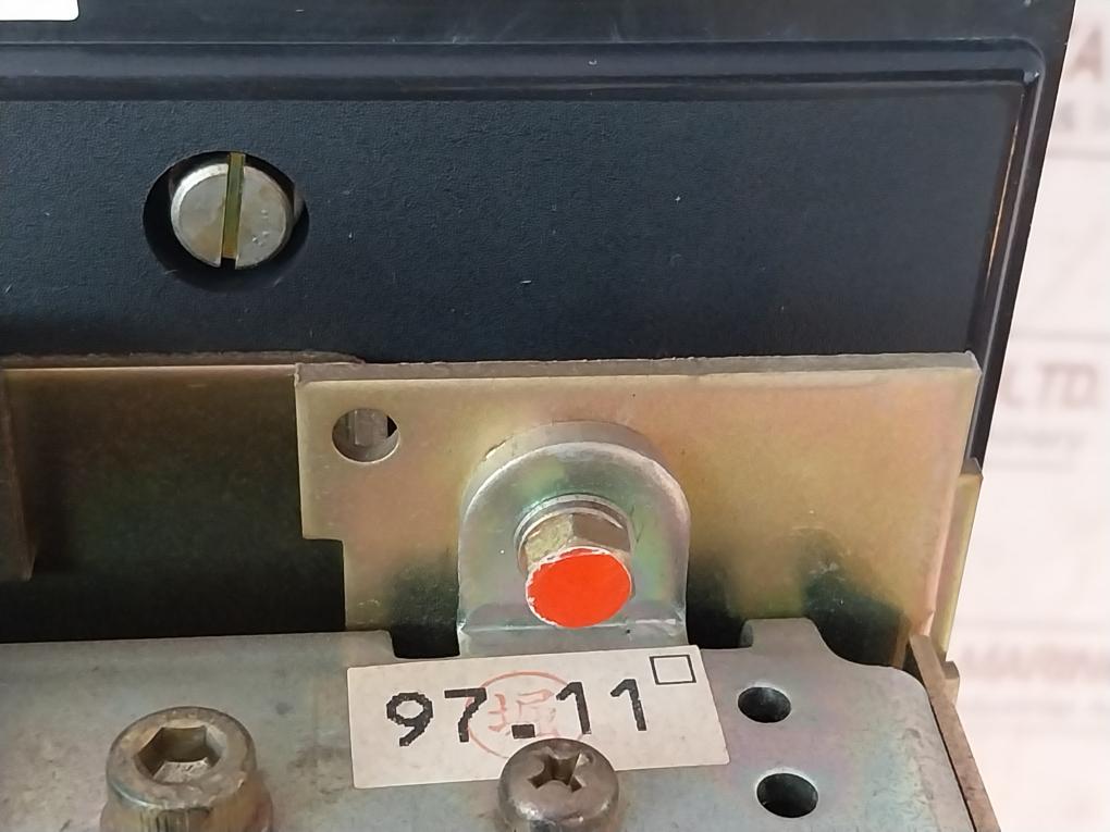 Terasaki Tembreak Tl-800F 3 Pole Circuit Breaker W/ Tmc9B Motor Operator 700A