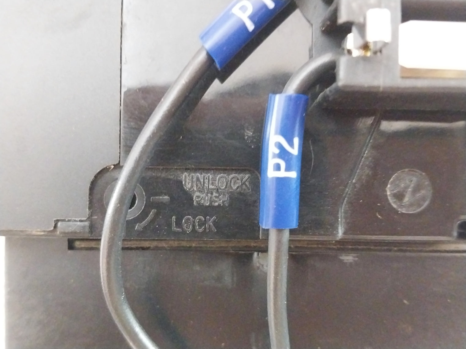 Terasaki Tembreak Xs225Ns Circuit Breaker W/ Motor Operator Uvt Controller 225A