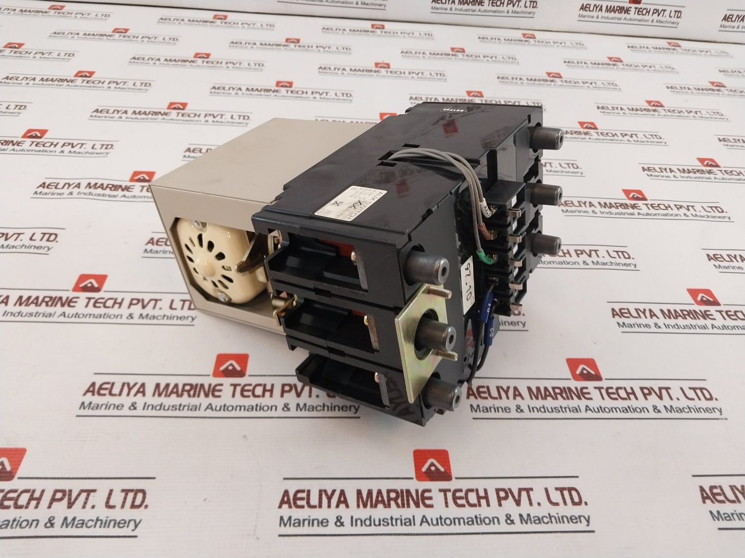 Terasaki Tembreak Xs225Ns Circuit Breaker W/ Motor Operator Uvt Controller 225A