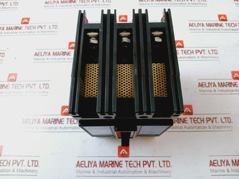 Terasaki Tl-100F Tembreak 3 Pole Circuit Breaker Ac690V 200-480V 50/60Hz 20A