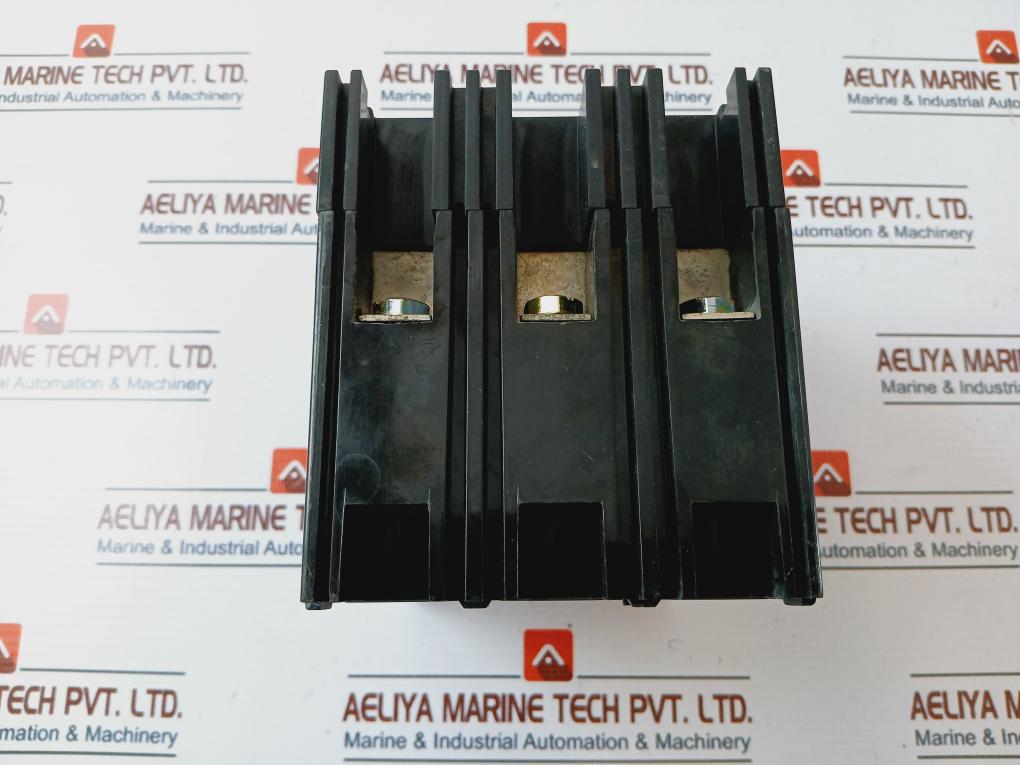 Terasaki Tl-100f Tembreak 3 Pole Circuit Breaker 15a Ac690v 50-60hz 2h0767saa/k