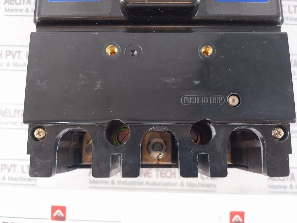 Terasaki Tl-225F 125A 3 Pole Current Limiting Circuit Breaker